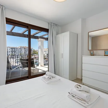 Beautiful Duquesa Harbour 2001 Apartment Manilva