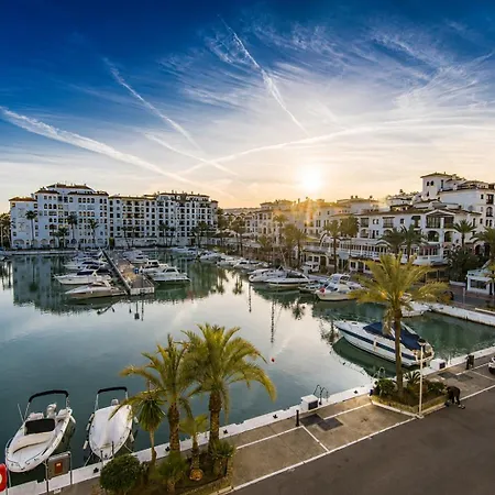 Beautiful Duquesa Harbour 2001 Manilva